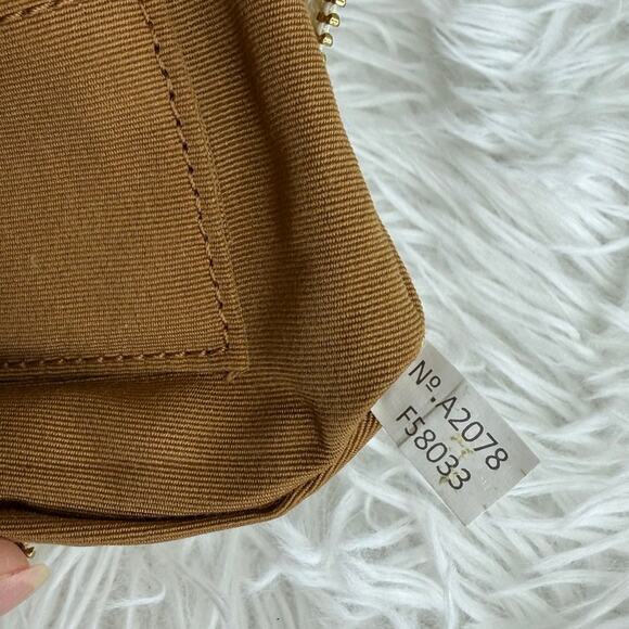 COACH Signature Khaki White Canvas Wristlet - Picture 7 of 9